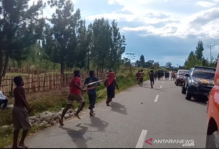 Papua traditional war