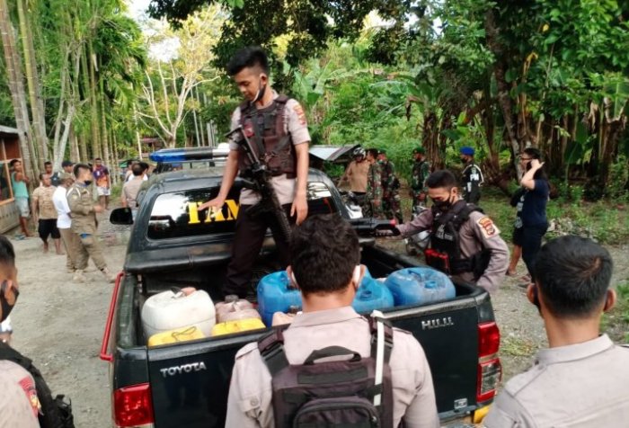 1,000 liters of liquor