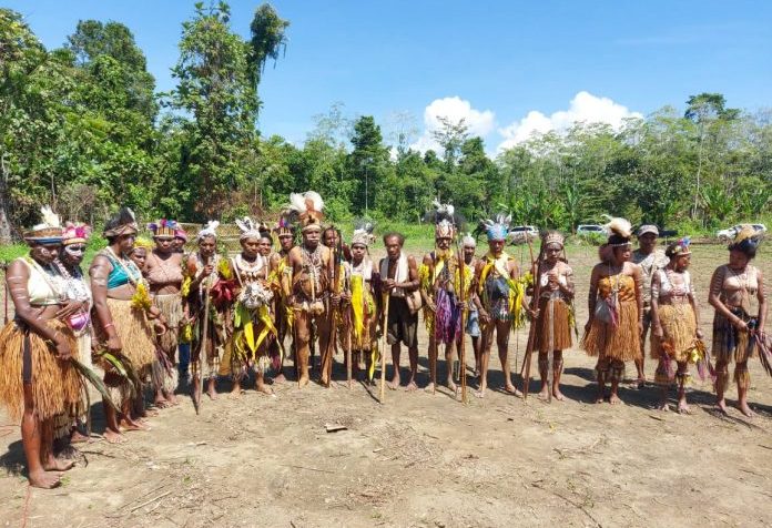 Supports Special Autonomy