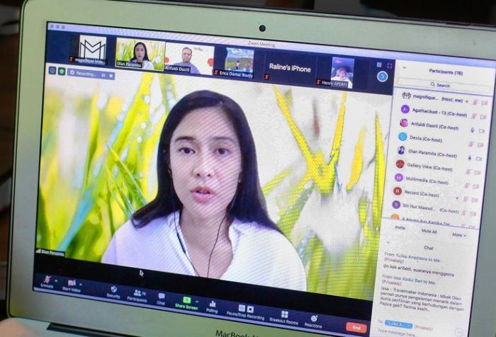 Papuan students in the film industry